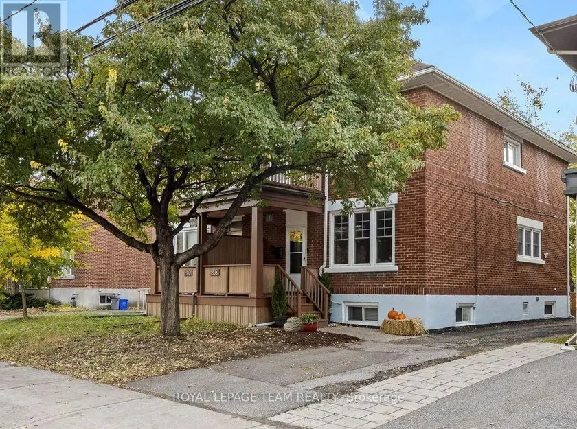 Semi-Detached/Link at 208 HOLLAND AVENUE, Ottawa