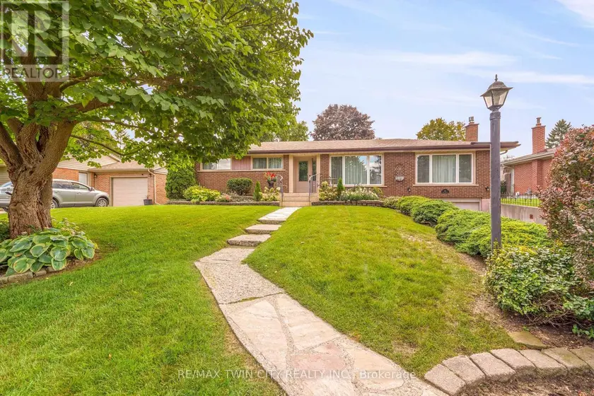 Detached at 25 BRIER CRESCENT