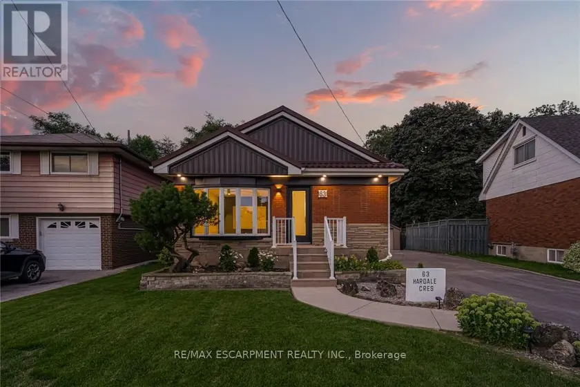 Detached at 63 HARDALE CRESCENT, Hamilton
