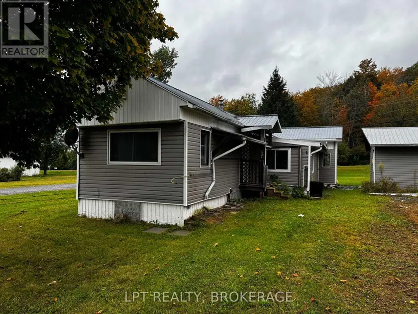 Detached at 1 - 227 BIG HILL ROAD, Leeds and the Thousand Islands