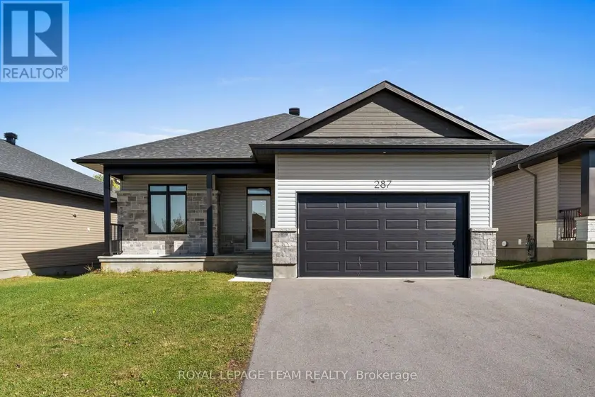 Detached at 287 WOOD AVENUE, Smiths Falls