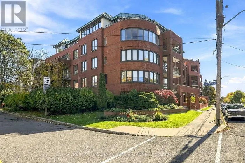 Apartment at 401 - 959 NORTH RIVER ROAD, Ottawa