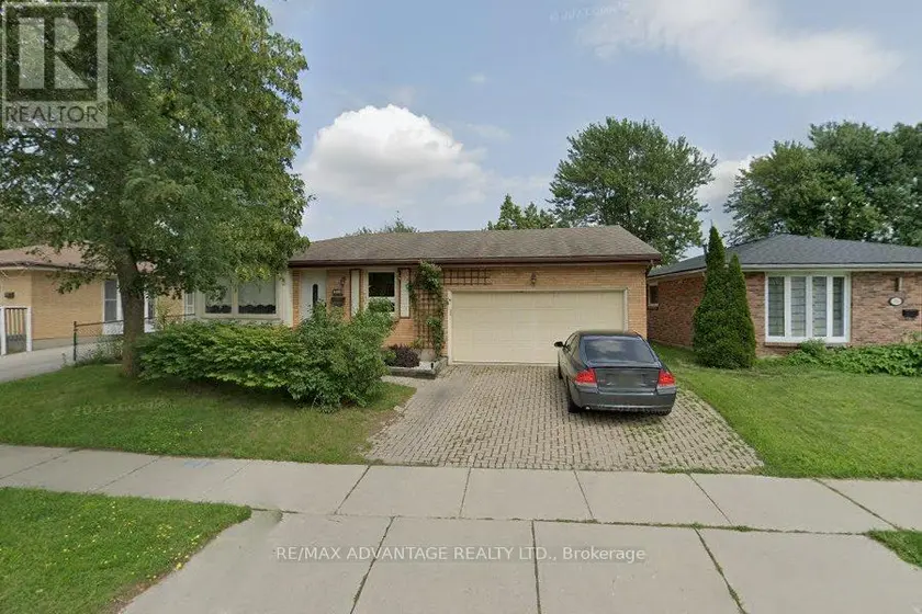 Detached at 776 DUNDALK DRIVE, London South