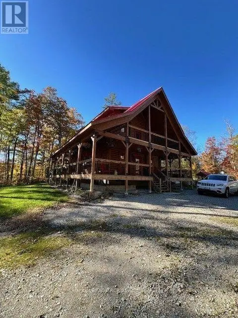 Detached at 1807 HONEY HARBOUR ROAD, Georgian Bay