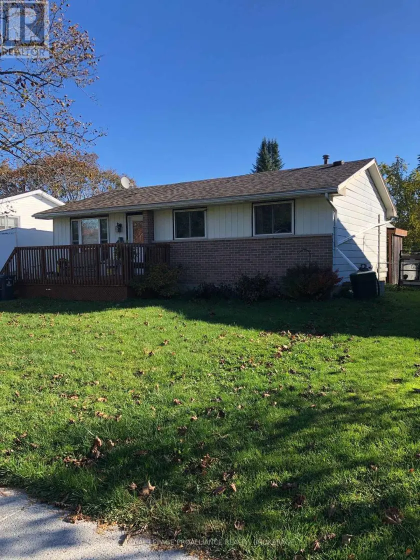 Detached at 804 CLARK CRESCENT, Kingston