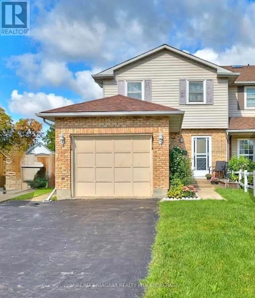 Semi-Detached/Link at 20 STATION STREET, Welland