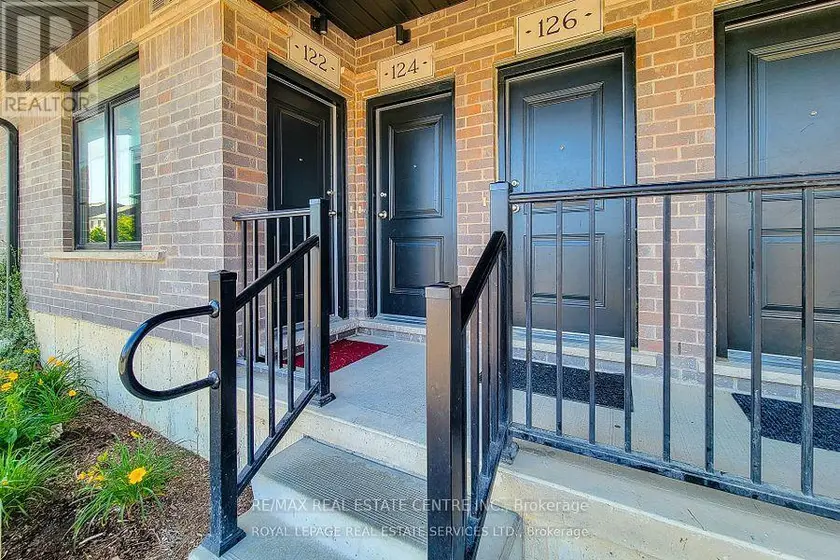 Townhouse at 122 WHEAT LANE, Kitchener