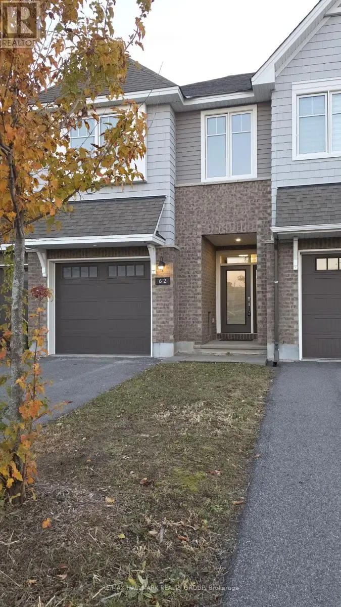 Townhouse at 62 MANDEVILLA CRESCENT, Ottawa