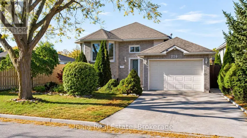 Detached at 726 SANDISON STREET N, Windsor