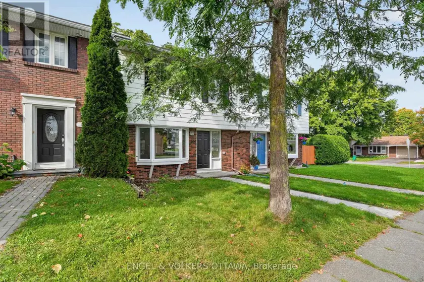 Townhouse at 1304 MORRISON DRIVE, Ottawa