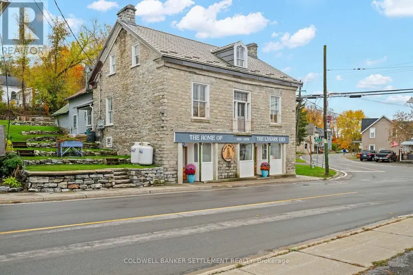 Multiplex at 96 SOUTH STREET S, Lanark Highlands