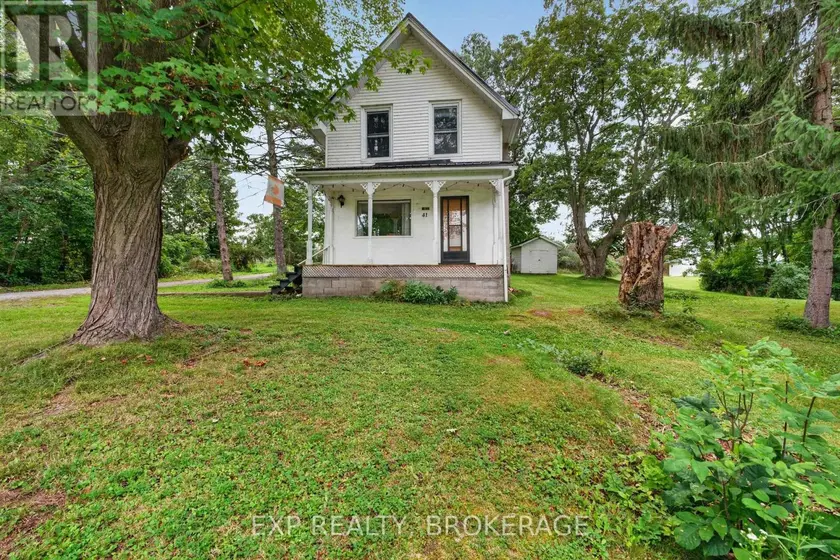 Detached at 41 CROSS STREET, Frontenac Islands
