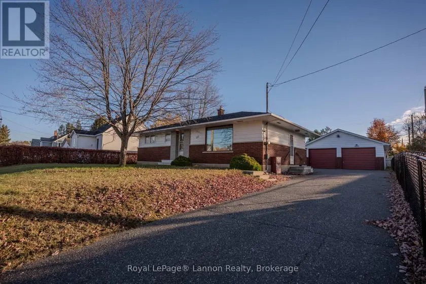 Detached at 221 BALSAM STREET, Thunder Bay