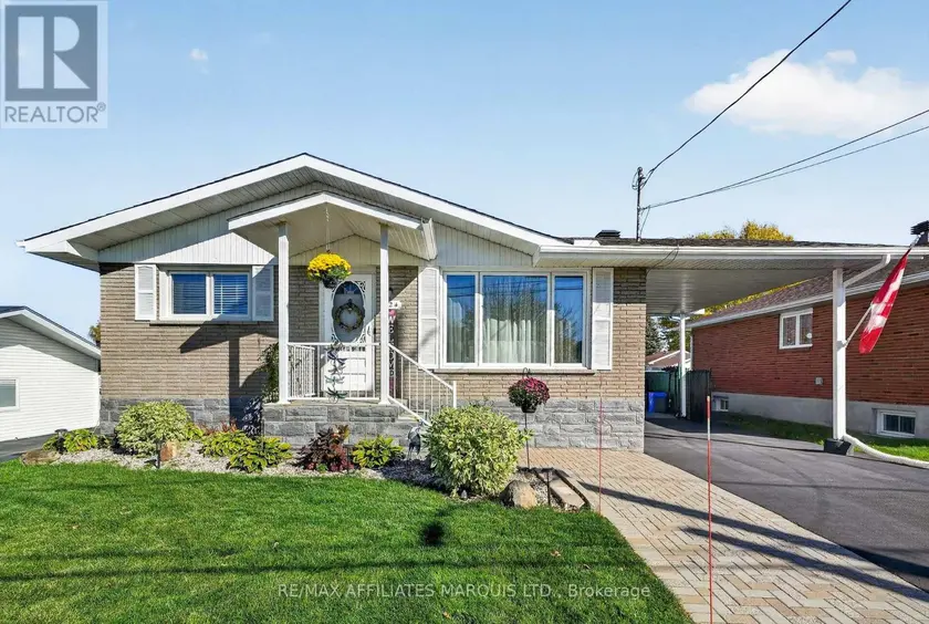 Detached at 524 ANTHONY STREET, Cornwall