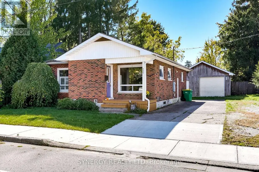 Detached at 208 KING STREET, Southwest Middlesex
