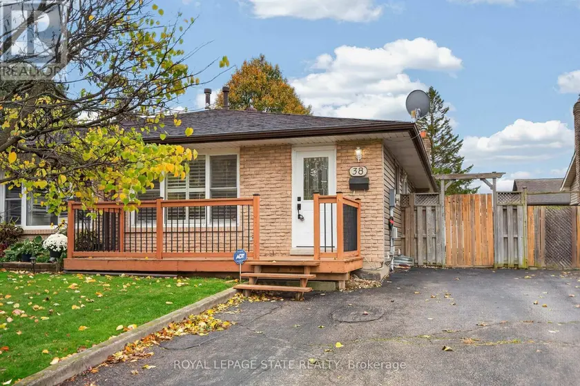Semi-Detached/Link at 38 SOUTHGLEN ROAD, Brantford