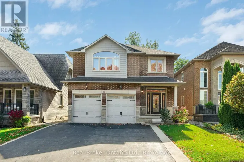 Detached at 85 KOPPERFIELD LANE, Hamilton