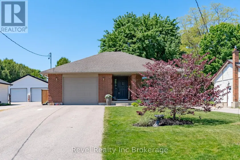 Detached at 355 OXFORD AVENUE, Ingersoll