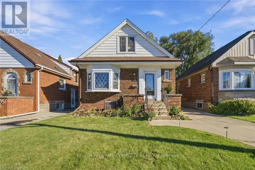Detached at 143 HUXLEY AVENUE S, Hamilton