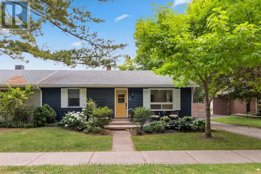 Semi-Detached/Link at 32 LOUISA STREET, Blue Mountains