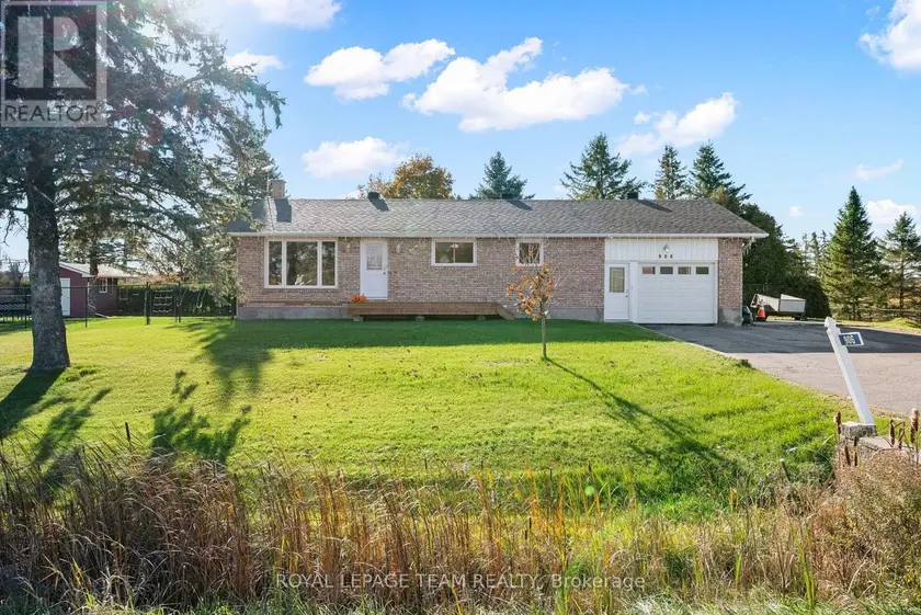 Detached at 906 RUSSELL ROAD, Clarence-Rockland