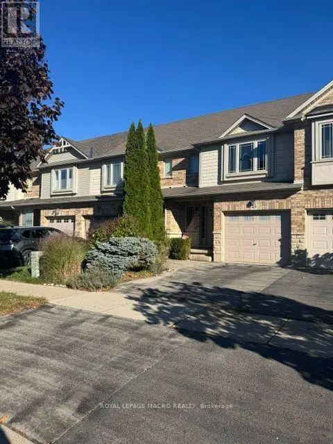 Townhouse at 43 HEMLOCK WAY, Grimsby