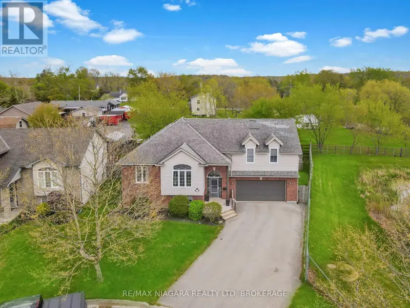 Detached at 3561 CARVER STREET, Fort Erie