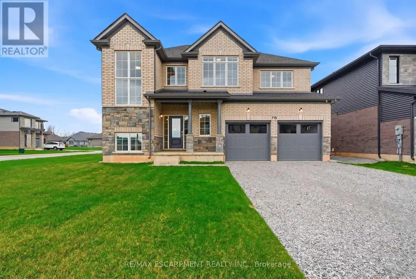 Detached at 778 BRADFORD AVENUE, Fort Erie