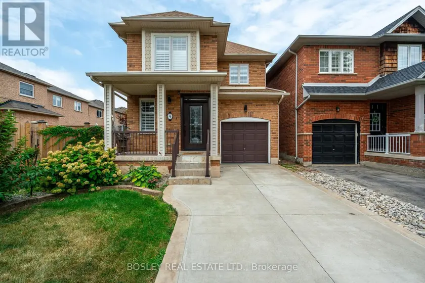 Detached at 9 DEWSBURY WAY, Hamilton