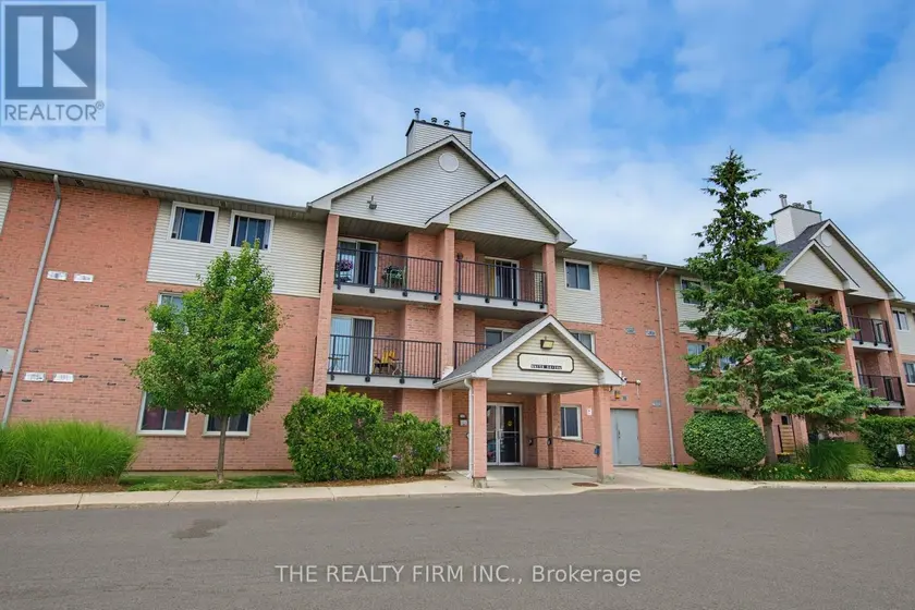 Apartment at 58 - 144 CONWAY DRIVE, London South