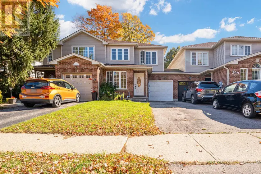 Townhouse at 346 UNIVERSITY DOWNS CRESCENT, Waterloo