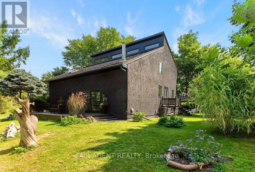Detached at 5 FIRELANE 14B ROAD, Niagara-on-the-Lake