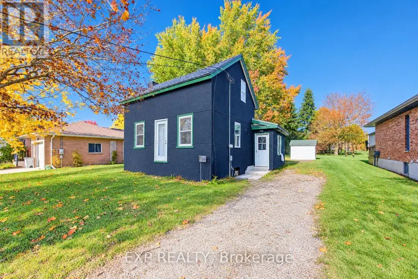 Detached at 745 BINNING STREET W, North Perth