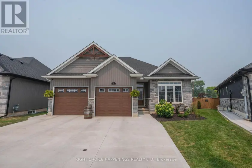 Detached at 28 HARVARD COURT, Welland