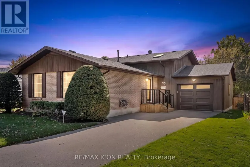 Detached at 43 LEWIS CRESCENT, Kitchener