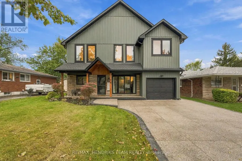 Detached at 94 BELLINGHAM DRIVE, Hamilton