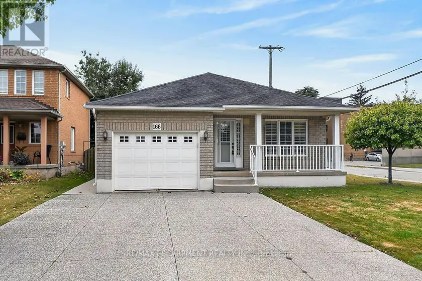 Detached at 166 TOBY CRESCENT, Hamilton