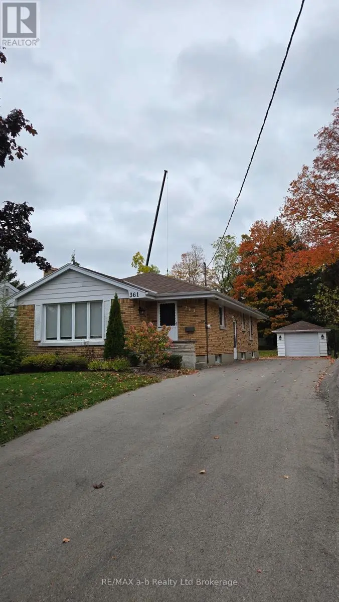 Detached at 361 VINCENT STREET, Woodstock