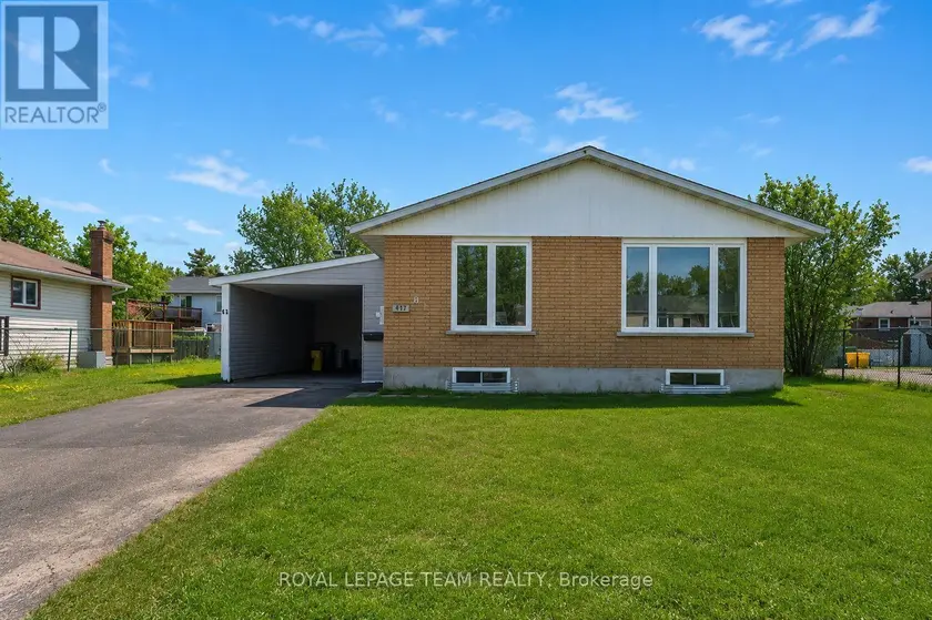 Detached at 61 HERMAN STREET, Petawawa
