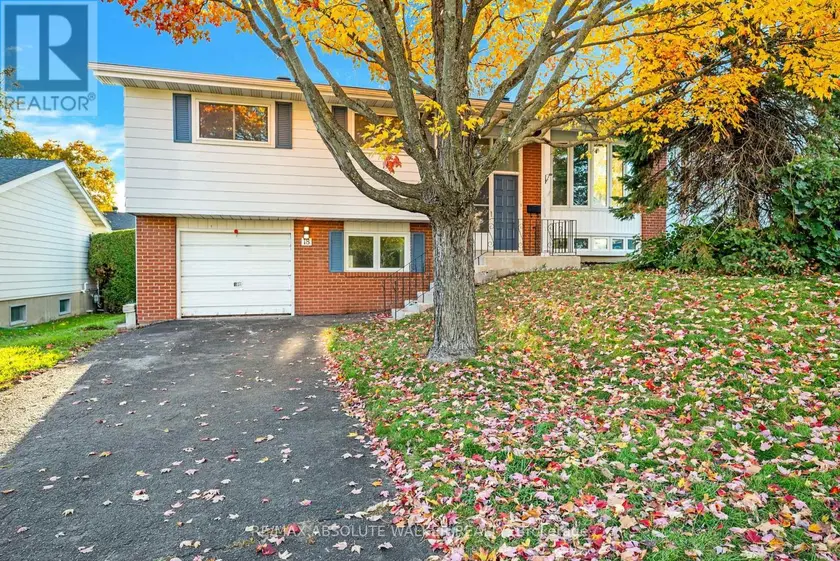 Detached at 18 SILVER ASPEN CRESCENT, Ottawa