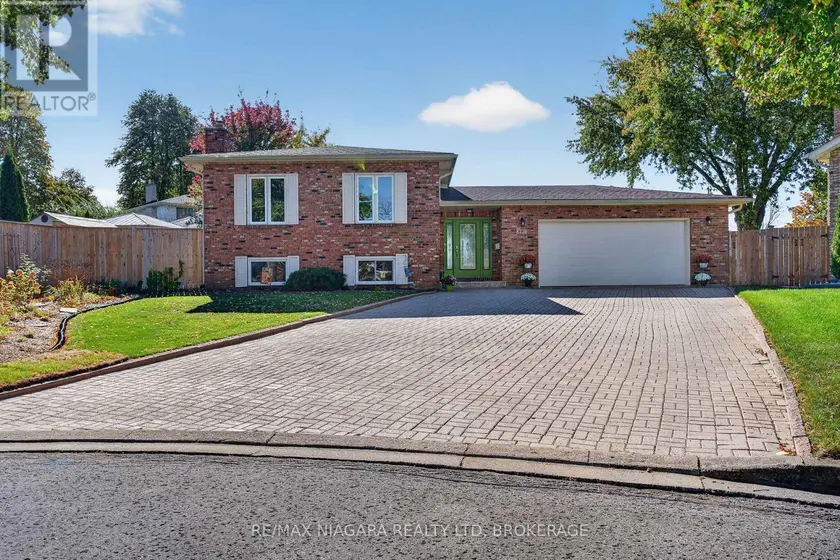 Detached at 8230 LEXINGTON COURT, Niagara Falls