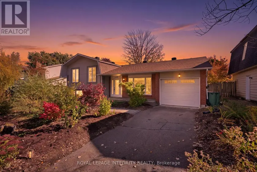 Detached at 1020 CAHILL DRIVE W, Ottawa
