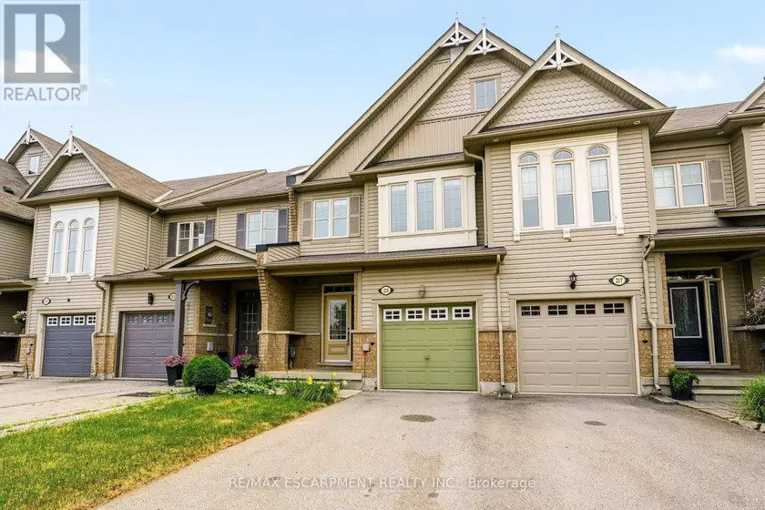 Townhouse at 215 NISBET BOULEVARD, Hamilton