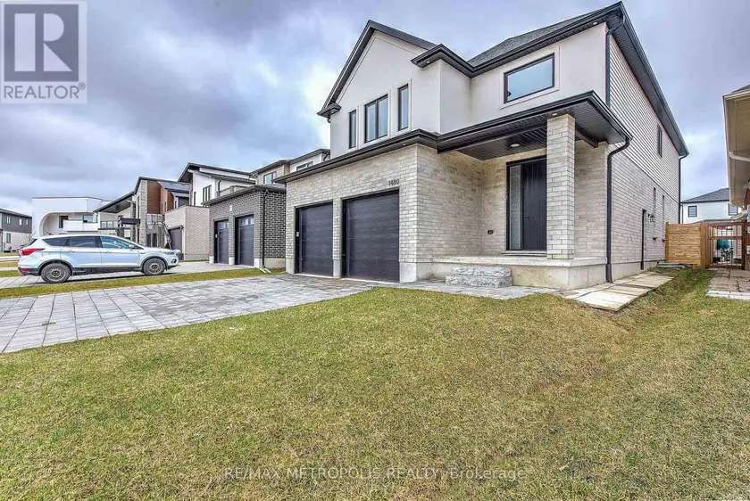 Detached at 1480 MEDWAY PARK DRIVE, London North
