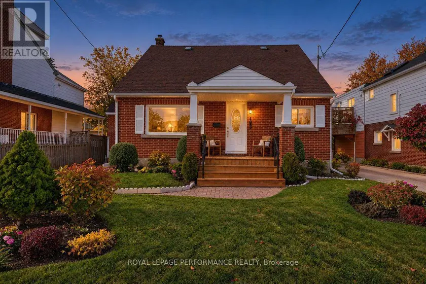 Detached at 103 GLYNN AVENUE, Ottawa