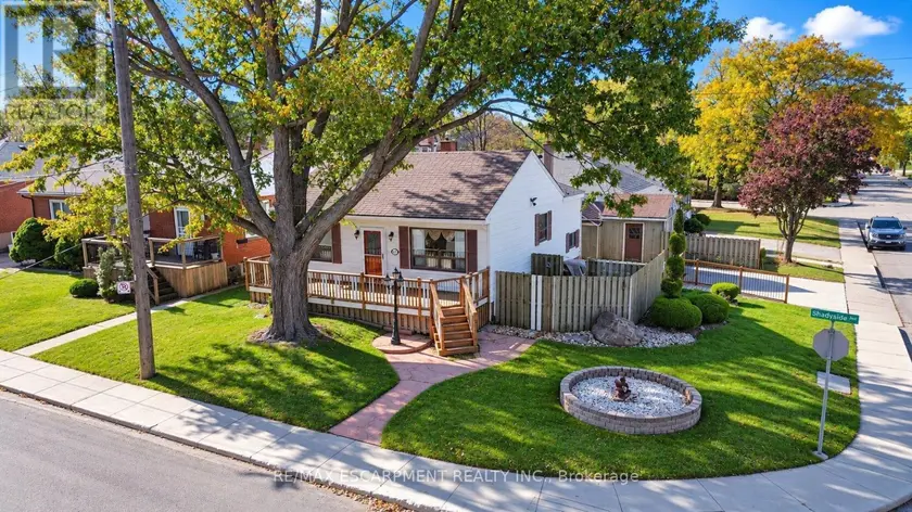 Detached at 28 SHADYSIDE AVENUE, Hamilton