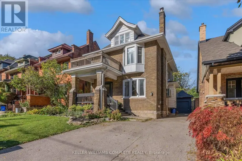 Detached at 52 FAIRMOUNT AVENUE, Hamilton