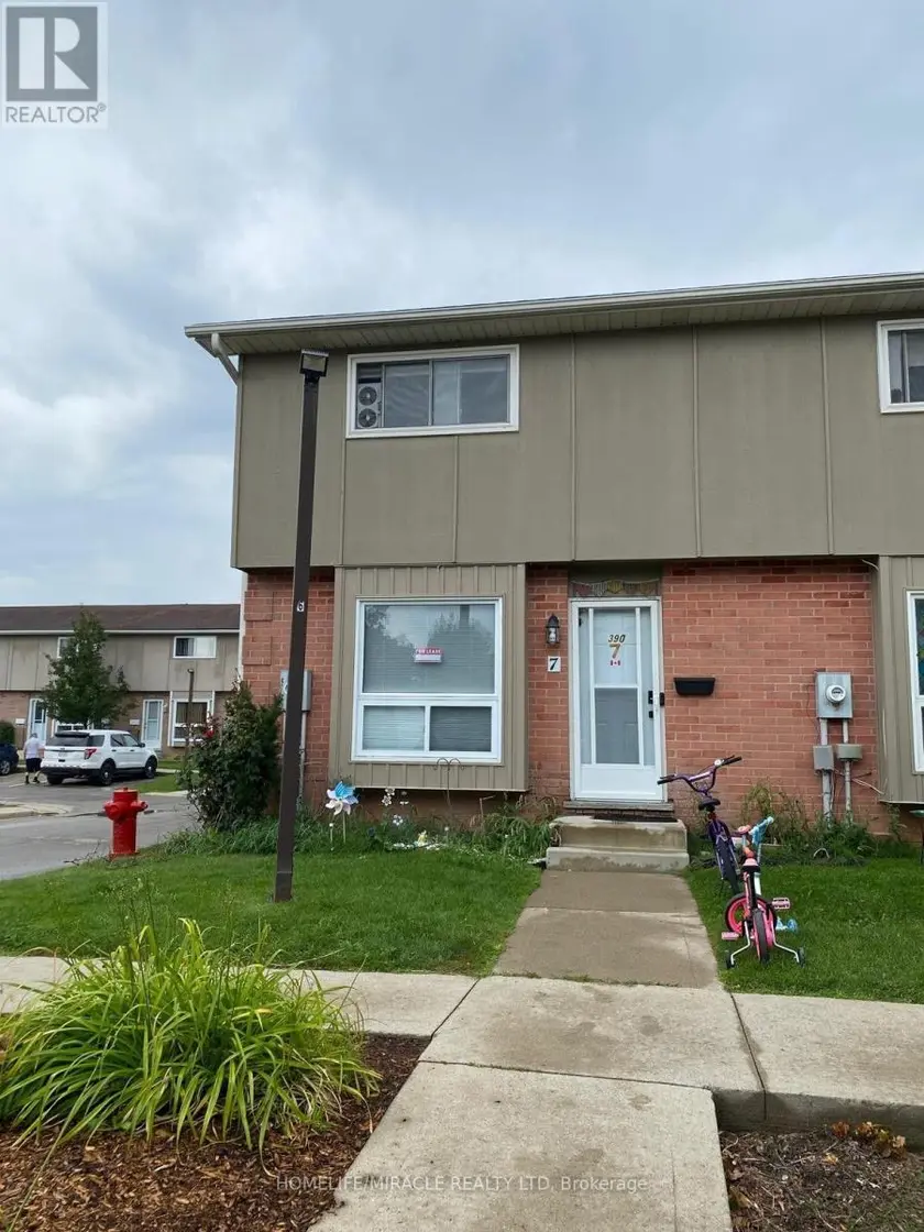 Apartment at 7 - 390 SPRINGBANK AVENUE, Woodstock