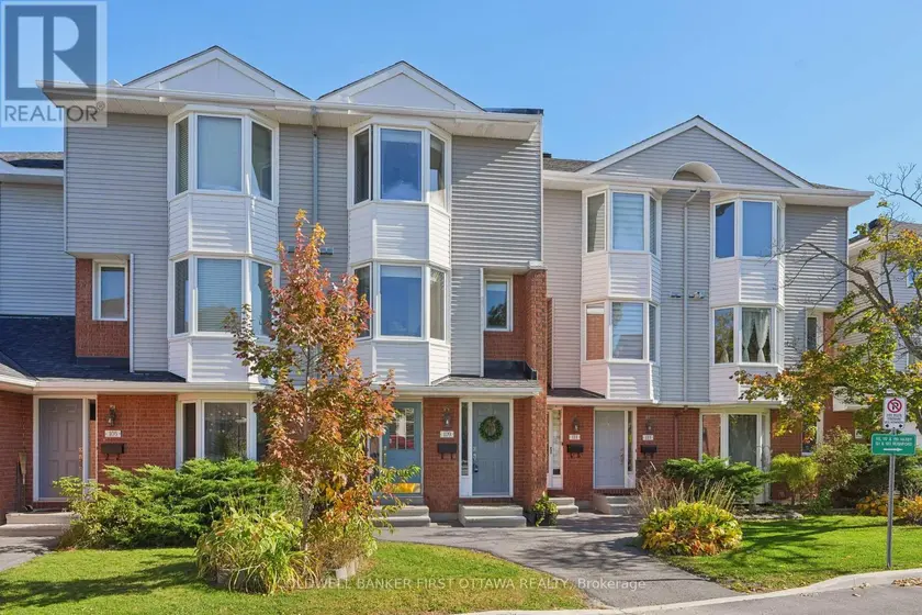 Townhouse at 54 - 109 HAXBY PRIVATE, Ottawa