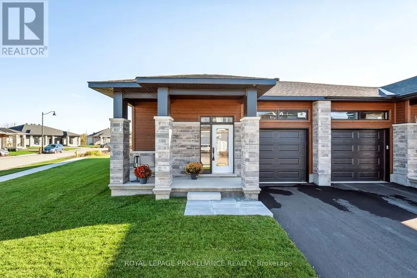 Semi-Detached/Link at 1057 MOORE STREET, Brockville